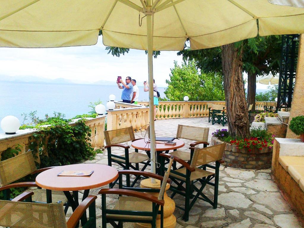 Aegli Hotel 2*